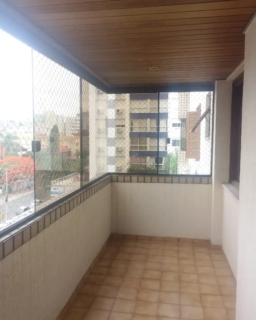 Obra de esquadrias de alumínio em Porto Alegre — Unika Vidros